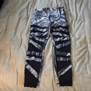 Lululemon Black and White Patterned Leggings